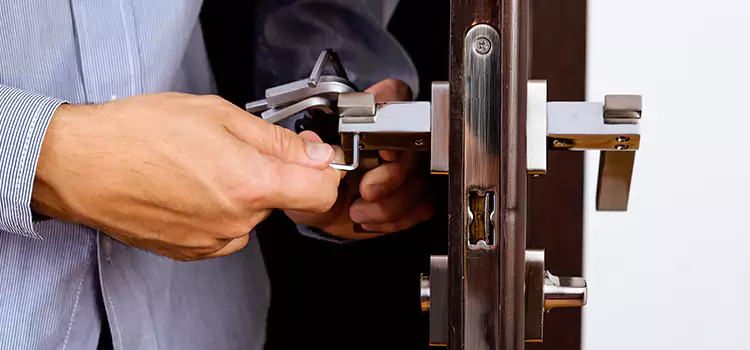 Commercial Door Lock Repair Summerville